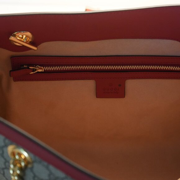 GUCCI HANDBAG - Picture 7 of 14